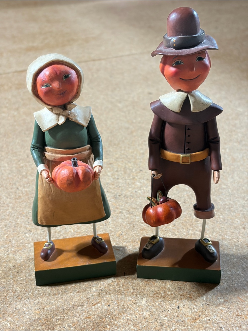Enesco Janell Berryman Pumpkinseeds Folk Art Fall Pilgrim Figurines Thanksgiving